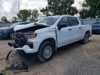 2022 Chevrolet Silverado 1500 Work Truck z VIN 1GCUDAED1NZ605266, wystawiony jako Copart lot #64758074 z przebiegiem 30 508 mil mil oraz Nie do naprawy • Non repairable. Historia ofert i sprzedaży dostępna na DreamBid. Obrazek 1.