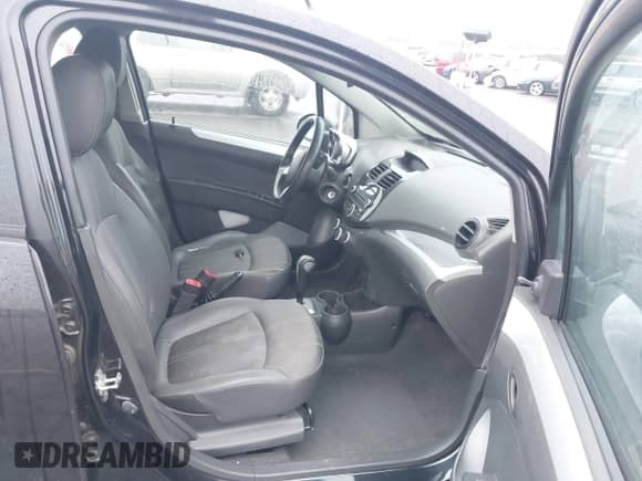 2014 Chevrolet Spark LS с VIN KL8CB6S99EC530147, выставлен на аукционе IAAI как лот 43466276 с пробегом 111 059 миль миль и . История ставок и продаж доступна на DreamBid. Изображение 5.