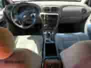 2005 Chevrolet TrailBlazer LS с VIN 1GNDT13S552257959, выставлен на аукционе Copart как лот 71829285 с пробегом Не указан миль и Списание • Salvage title. История ставок и продаж доступна на DreamBid. Изображение 8.