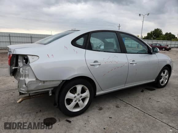 2009 Hyundai Elantra GLS с VIN KMHDU46D59U627933, выставлен на аукционе Copart как лот 81583255 с пробегом 174 894 миль миль и Списание • Salvage title. История ставок и продаж доступна на DreamBid. Изображение 3.