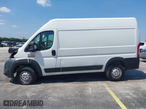 2019 Ram ProMaster Cargo с VIN 3C6TRVBG0KE547779, выставлен на аукционе IAAI как лот 42071369 с пробегом 149 423 миль миль и . История ставок и продаж доступна на DreamBid. Изображение 14.