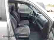 2002 Honda CR-V EX with VIN JHLRD78852C006332, listed as a IAAI auction lot 43461418 with 186,470 mi miles and . Bid and sale history available at DreamBid. Image 5.