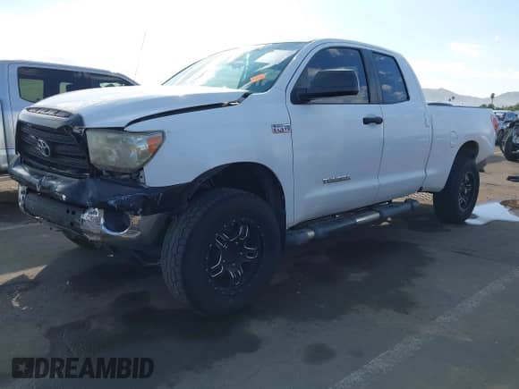 2008 Toyota Tundra SR5 with VIN 5TFRV54188X057395, listed as a IAAI auction lot 43405277 with 186,039 mi miles and . Bid and sale history available at DreamBid. Image 2.