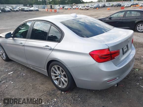 2017 BMW 3 Series 320i with VIN WBA8E1G35HNU15790, listed as a IAAI auction lot 43113021 with 140,536 mi miles and . Bid and sale history available at DreamBid. Image 3.