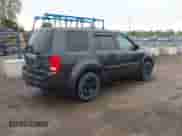 2015 Honda Pilot LX z VIN 5FNYF4H23FB037097, wystawiony jako IAAI lot #43488162 z przebiegiem 191 258 mil mil oraz . Historia ofert i sprzedaży dostępna na DreamBid. Obrazek 4.