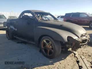 2003 Chevrolet SSR LS с VIN 1GCES14PX3B101259, выставлен на аукционе Copart как лот 74279454 с пробегом Не указан миль и На запчасти • Non repairable. История ставок и продаж доступна на DreamBid. Изображение 4.