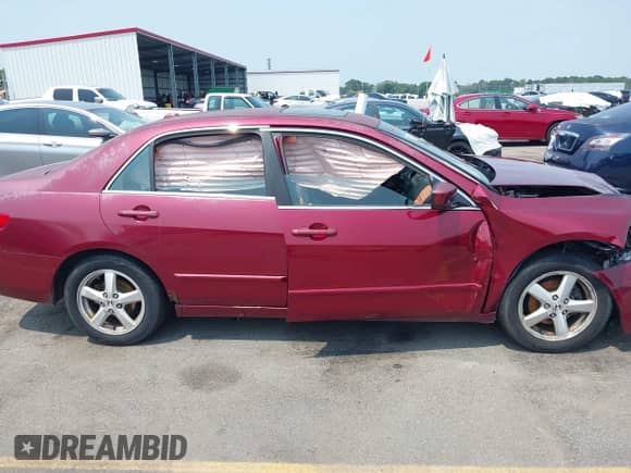 2004 Honda Accord EX with VIN 1HGCM56824A101912, listed as a IAAI auction lot 42379123 with 277,506 mi miles and . Bid and sale history available at DreamBid. Image 13.