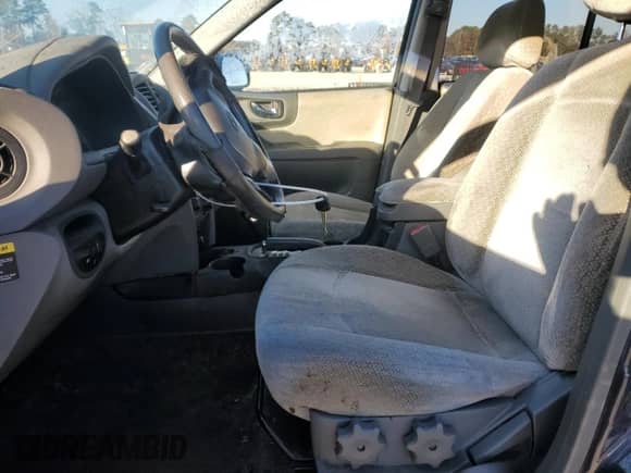 2005 Hyundai Santa Fe GLS с VIN KM8SC13E45U875672, выставлен на аукционе Copart как лот 82931204 с пробегом 324 768 миль миль и Списание • Salvage title. История ставок и продаж доступна на DreamBid. Изображение 7.