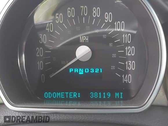 2005 Chevrolet SSR LS с VIN 1GCES14H55B120653, выставлен на аукционе IAAI как лот 40992274 с пробегом 38 119 миль миль и . История ставок и продаж доступна на DreamBid. Изображение 15.