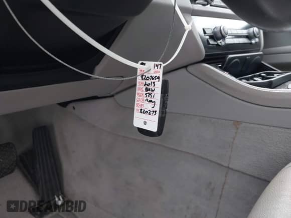 2013 BMW 5 Series 535i z VIN WBAFR7C50DC820273, wystawiony jako IAAI lot #42464832 z przebiegiem 97 155 mil mil oraz . Historia ofert i sprzedaży dostępna na DreamBid. Obrazek 11.