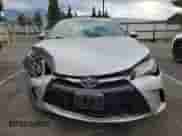 2015 Toyota Camry SE with VIN 4T1BF1FK0FU977058, listed as a Copart auction lot 81936515 with 40,453 mi miles and Salvage title. Bid and sale history available at DreamBid. Image 5.