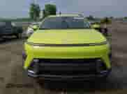 2024 Hyundai Kona SEL с VIN KM8HBCAB1RU095054, выставлен на аукционе Copart как лот 59648374 с пробегом 10 247 миль миль и Списание • Salvage title. История ставок и продаж доступна на DreamBid. Изображение 5.