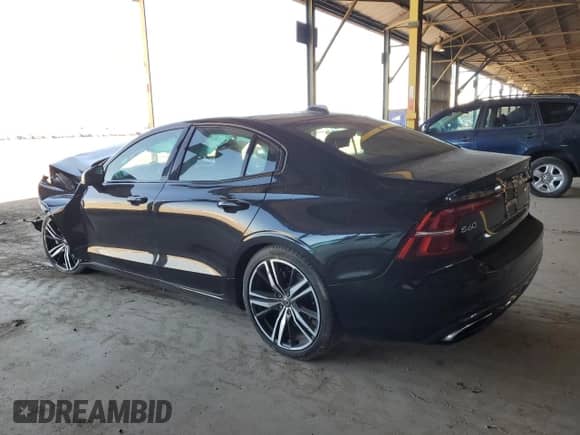 2019 Volvo S60 R-Design с VIN 7JR102FM5KG012652, выставлен на аукционе Copart как лот 67271705 с пробегом 70 133 миль миль и Списание • Salvage title. История ставок и продаж доступна на DreamBid. Изображение 2.