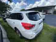 2014 Nissan Pathfinder S with VIN 5N1AR2MN4EC638359, listed as a Copart auction lot 81309195 with 152,675 mi miles and Clean title. Bid and sale history available at DreamBid. Image 3.