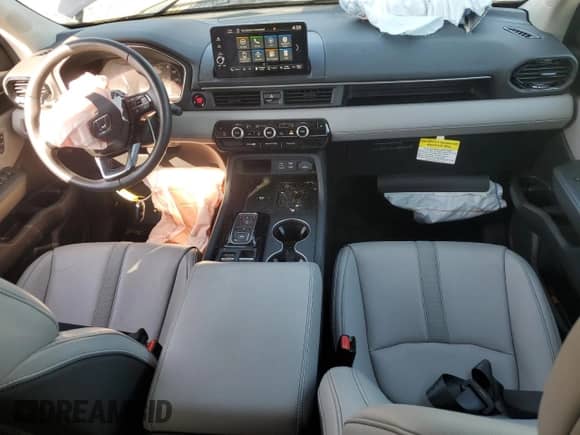 2025 Honda Pilot EX-L с VIN 5FNYG2H47SB016542, выставлен на аукционе Copart как лот 70500615 с пробегом 11 862 миль миль и Списание • Salvage title. История ставок и продаж доступна на DreamBid. Изображение 8.