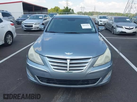 2014 Hyundai Genesis 3.8L с VIN KMHGC4DD7EU266198, выставлен на аукционе IAAI как лот 42632434 с пробегом 171 465 миль миль и . История ставок и продаж доступна на DreamBid. Изображение 12.