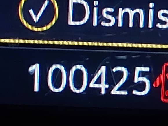 2021 Chevrolet Traverse High Country z VIN 1GNEVNKW9MJ150993, wystawiony jako IAAI lot #41224329 z przebiegiem 100 425 mil mil oraz . Historia ofert i sprzedaży dostępna na DreamBid. Obrazek 16.