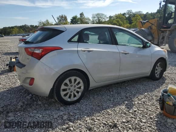 2016 Hyundai Elantra with VIN KMHD35LH2GU321222, listed as a Copart auction lot 85184605 with 79,329 mi miles and Clean title. Bid and sale history available at DreamBid. Image 3.