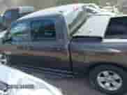 2019 Ram 1500 Express z VIN 1C6RR7KTXKS599047, wystawiony jako IAAI lot #42823461 z przebiegiem 76 745 mil mil oraz . Historia ofert i sprzedaży dostępna na DreamBid. Obrazek 14.