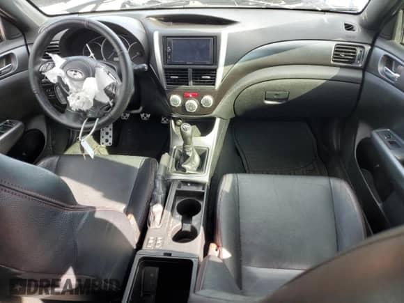 2014 Subaru WRX WRX Limited с VIN JF1GV7F60EG011489, выставлен на аукционе Copart как лот 69184265 с пробегом 113 059 миль миль и Чистый • Clean title. История ставок и продаж доступна на DreamBid. Изображение 8.