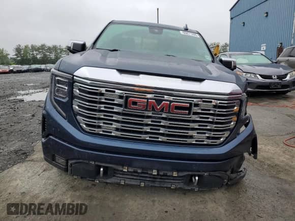2022 GMC Sierra 1500 Denali с VIN 3GTUUGED3NG660594, выставлен на аукционе Copart как лот 60871205 с пробегом 108 826 миль миль и Списание • Salvage title. История ставок и продаж доступна на DreamBid. Изображение 5.