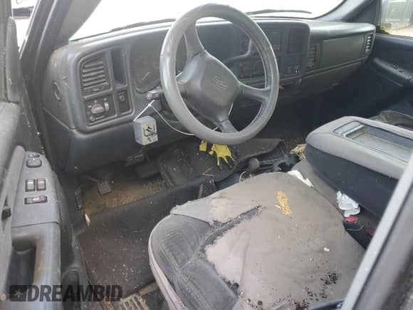 1995 Chevrolet Silverado 2500 с VIN N0V1NF0UND, выставлен на аукционе Copart как лот 41785305 с пробегом Не указан миль и На запчасти • Non repairable. История ставок и продаж доступна на DreamBid. Изображение 8.