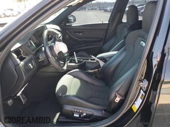 2016 BMW M3 с VIN WBS8M9C57G5D31217, выставлен на аукционе Copart как лот 56387555 с пробегом Не указан миль и Списание • Salvage title. История ставок и продаж доступна на DreamBid. Изображение 7.