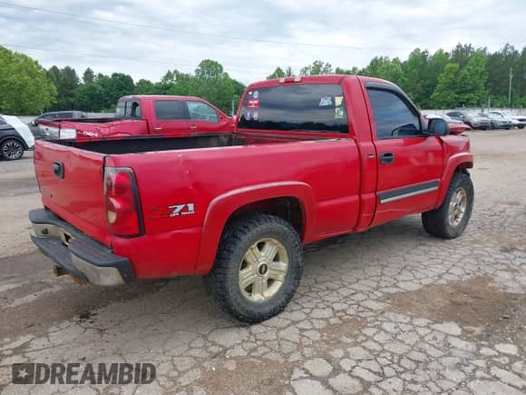 2006 Chevrolet Silverado 1500 Work Truck with VIN 3GCEK14Z56G171281, listed as a IAAI auction lot 42170366 with 279,174 mi miles and . Bid and sale history available at DreamBid. Image 4.