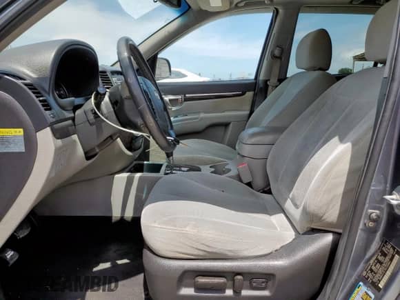 2009 Hyundai Santa Fe SE z VIN 5NMSH13E79H329984, wystawiony jako Copart lot #60448555 z przebiegiem 190 273 mil mil oraz Szkoda całkowita • Salvage title. Historia ofert i sprzedaży dostępna na DreamBid. Obrazek 7.