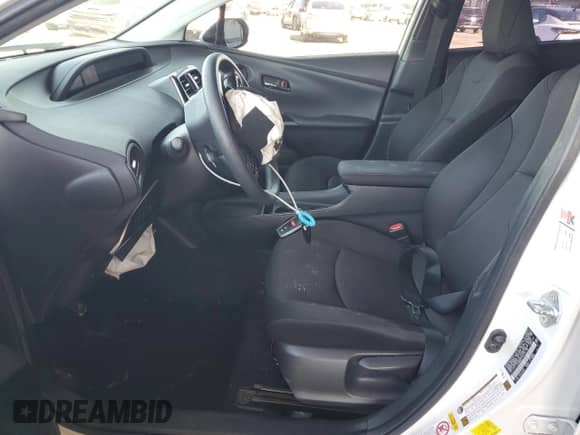 2019 Toyota Prius L Eco с VIN JTDKARFUXK3101195, выставлен на аукционе Copart как лот 82488755 с пробегом 37 486 миль миль и Списание • Salvage title. История ставок и продаж доступна на DreamBid. Изображение 7.