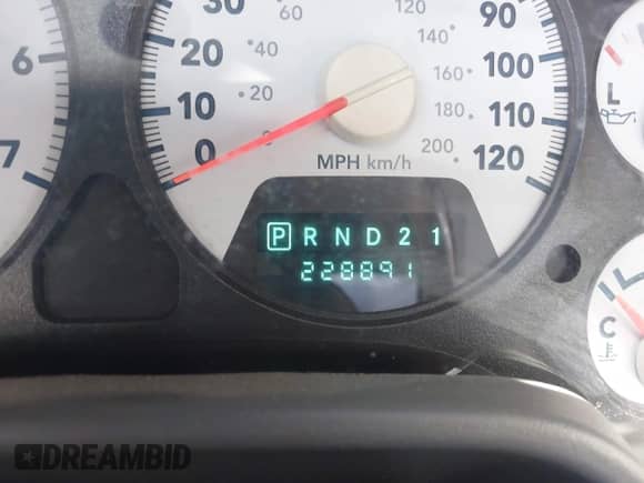 2007 Dodge 1500 SLT with VIN 1D7HU18257S252432, listed as a IAAI auction lot 43077259 with 228,891 mi miles and . Bid and sale history available at DreamBid. Image 7.