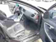 2012 Volvo S60 T6 с VIN YV1902FH5C2105927, выставлен на аукционе IAAI как лот 42721031 с пробегом 89 364 миль миль и . История ставок и продаж доступна на DreamBid. Изображение 5.