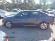 2013 Chevrolet Cruze LS z VIN 1G1PA5SH6D7168517, wystawiony jako IAAI lot #43256208 z przebiegiem 137 199 mil mil oraz . Historia ofert i sprzedaży dostępna na DreamBid. Obrazek 14.