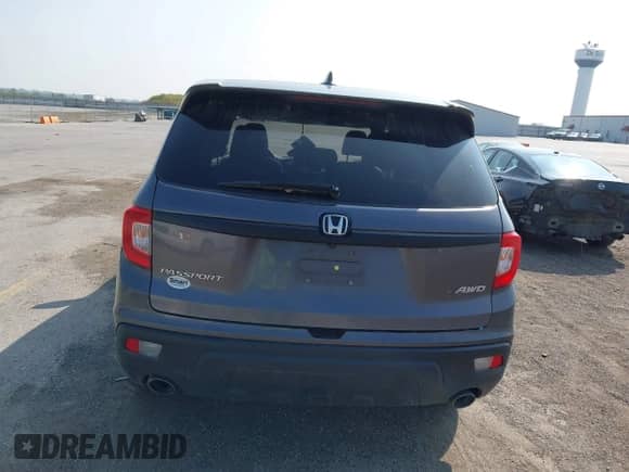 2019 Honda Passport EX-L с VIN 5FNYF8H56KB025666, выставлен на аукционе IAAI как лот 43144704 с пробегом 100 000 миль миль и . История ставок и продаж доступна на DreamBid. Изображение 22.