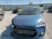 2016 Hyundai Veloster Turbo Rally Edition z VIN KMHTC6AE5GU260653, wystawiony jako Copart lot #70649355 z przebiegiem 86 037 mil mil oraz Szkoda całkowita • Salvage title. Historia ofert i sprzedaży dostępna na DreamBid. Obrazek 14.