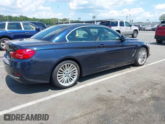 2015 BMW 4 Series 428i xDrive с VIN WBA3T1C52FP820059, выставлен на аукционе IAAI как лот 42755299 с пробегом Не указан миль и . История ставок и продаж доступна на DreamBid. Изображение 4.