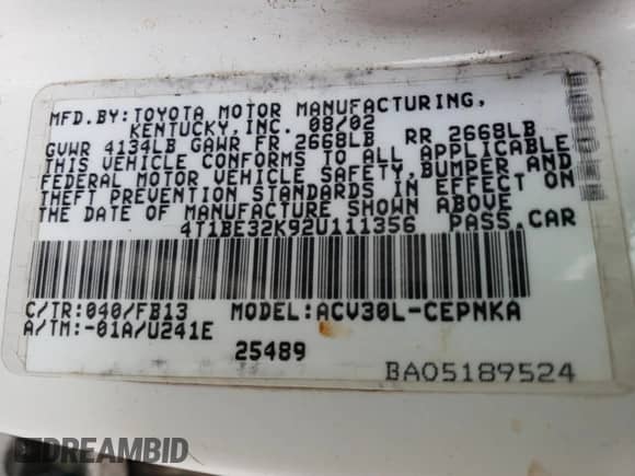 2002 Toyota Camry LE z VIN 4T1BE32K92U111356, wystawiony jako Copart lot #81428575 z przebiegiem 203 439 mil mil oraz Czysty tytuł • Clean title. Historia ofert i sprzedaży dostępna na DreamBid. Obrazek 12.