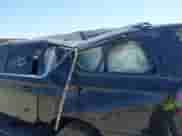 2023 Chevrolet Suburban LS z VIN 1GNSKBKD3PR198309, wystawiony jako IAAI lot #42504153 z przebiegiem Nie podano mil oraz . Historia ofert i sprzedaży dostępna na DreamBid. Obrazek 17.