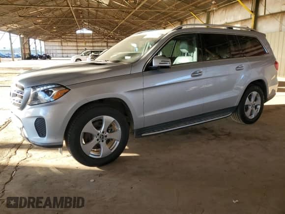 2017 Mercedes-Benz GLS 450 z VIN 4JGDF6EE5HA906220, wystawiony jako Copart lot #82508185 z przebiegiem 94 842 mil mil oraz Szkoda całkowita • Salvage title. Historia ofert i sprzedaży dostępna na DreamBid. Obrazek 1.