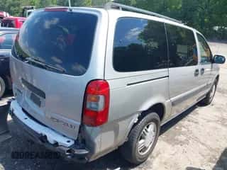 2004 Chevrolet Venture LS z VIN 1GNDX03E94D111687, wystawiony jako IAAI lot #42176665 z przebiegiem 227 130 mil mil oraz . Historia ofert i sprzedaży dostępna na DreamBid. Obrazek 4.