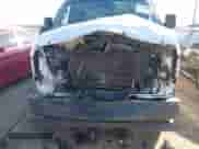 2018 Chevrolet Express Cargo z VIN 1GCWGBFPXJ1262089, wystawiony jako IAAI lot #41304243 z przebiegiem Nie podano mil oraz . Historia ofert i sprzedaży dostępna na DreamBid. Obrazek 6.