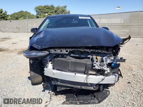 2023 Hyundai Kona SE z VIN KM8K23AG4PU166570, wystawiony jako Copart lot #82192035 z przebiegiem 28 718 mil mil oraz Szkoda całkowita • Salvage title. Historia ofert i sprzedaży dostępna na DreamBid. Obrazek 5.