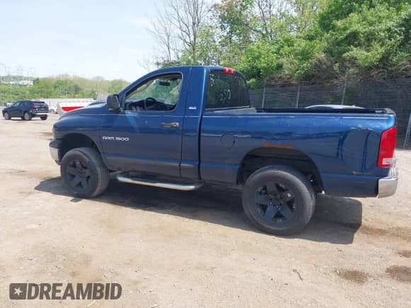 2002 Dodge 1500 с VIN 1D7HU16N32J157332, выставлен на аукционе IAAI как лот 42178564 с пробегом Не указан миль и . История ставок и продаж доступна на DreamBid. Изображение 3.