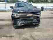 2022 Chevrolet Silverado 1500 High Country with VIN 3GCUYHEDXNG136093, listed as a Copart auction lot 71680514 with 47,598 mi miles and Clean title. Bid and sale history available at DreamBid. Image 11.