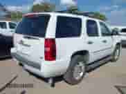 2013 Chevrolet Tahoe LTZ z VIN 1GNSKCE05DR246189, wystawiony jako IAAI lot #43204323 z przebiegiem 183 287 mil mil oraz . Historia ofert i sprzedaży dostępna na DreamBid. Obrazek 4.