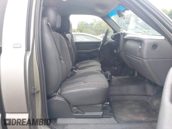 2003 Chevrolet Silverado 1500 Work Truck with VIN 1GCEK14VX3Z286645, listed as a IAAI auction lot 43297467 with 89,043 mi miles and . Bid and sale history available at DreamBid. Image 8.
