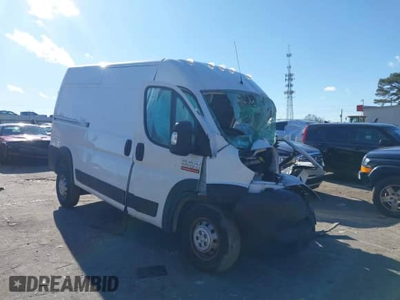 2020 Ram ProMaster Cargo z VIN 3C6TRVBG8LE127219, wystawiony jako IAAI lot #41229938 z przebiegiem Nie podano mil oraz . Historia ofert i sprzedaży dostępna na DreamBid. Obrazek 1.