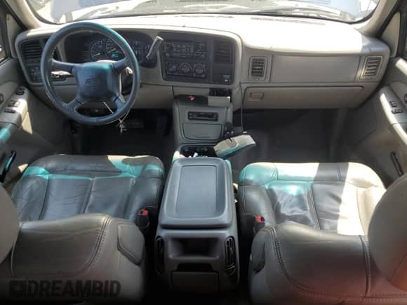 2000 Chevrolet Silverado 1500 LS z VIN 1GCEC19TXYZ339047, wystawiony jako Copart lot #70685765 z przebiegiem 223 333 mil mil oraz Czysty tytuł • Clean title. Historia ofert i sprzedaży dostępna na DreamBid. Obrazek 8.