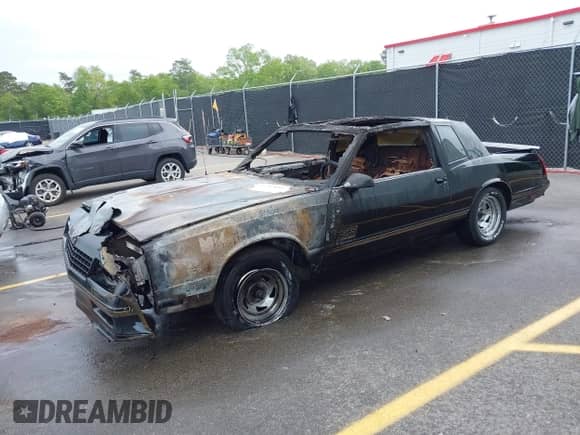 1987 Chevrolet Monte Carlo с VIN 1G1GZ11G5HR120799, выставлен на аукционе IAAI как лот 41963852 с пробегом Не указан миль и . История ставок и продаж доступна на DreamBid. Изображение 2.
