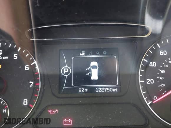 2017 Kia Sorento LX with VIN 5XYPG4A30HG226166, listed as a IAAI auction lot 42738804 with 122,790 mi miles and . Bid and sale history available at DreamBid. Image 15.